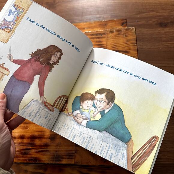 PJ Library A Kiss On The Keppie Jewish Paperback Book - Picture 4 of 9